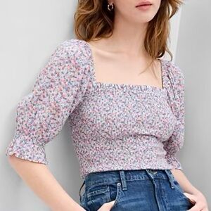 NWT Gap Floral Puff Sleeve Smocked Peplum Top Size L